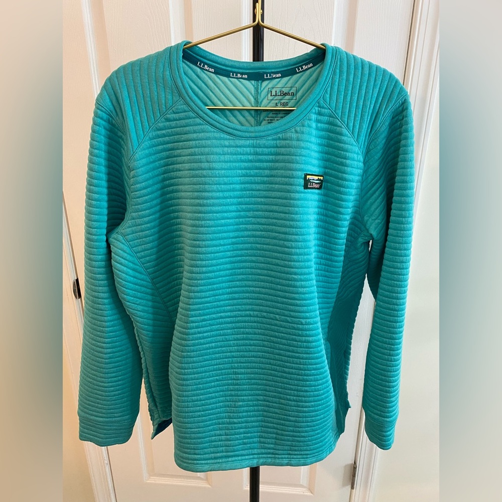 L.L. Bean Women's Teal Ribbed Quilted Crewneck Sweater